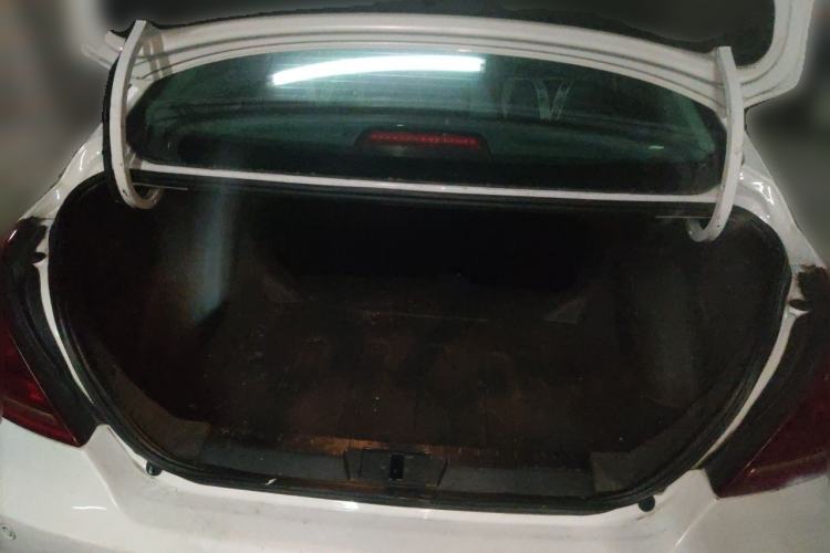 Used Geely Auto Emgrand 2015 Sedan 1.5L CVT Upward Version Trunk