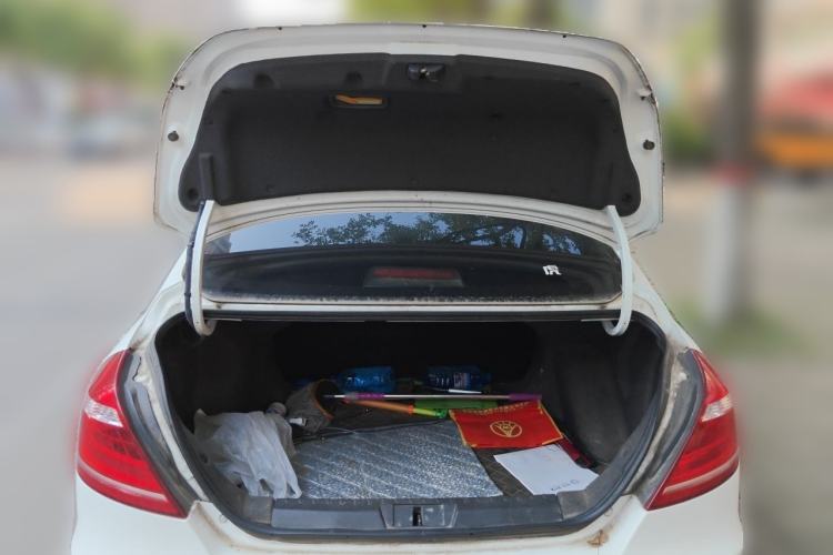 Used Geely Auto Emgrand 2015 Sedan 1.5L CVT Upward Version Trunk