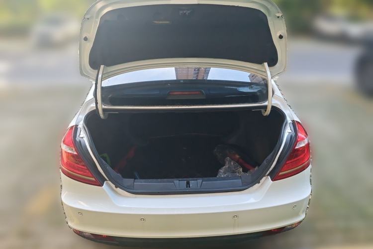Used Geely Auto Emgrand 2015 Sedan 1.5L Manual - Top Trim Level Trunk