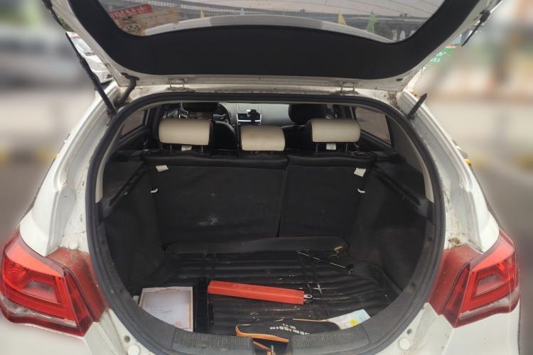 Used Geely Auto Emgrand 2015 Hatchback RS 1.5L Manual - Top Trim Level Trunk