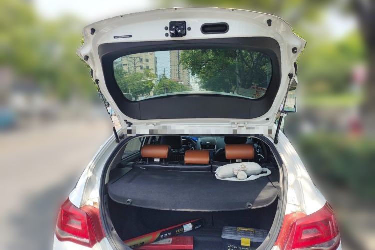 Used Geely Auto Emgrand 2015 Hatchback RS 1.5L Manual - Top Trim Level Trunk