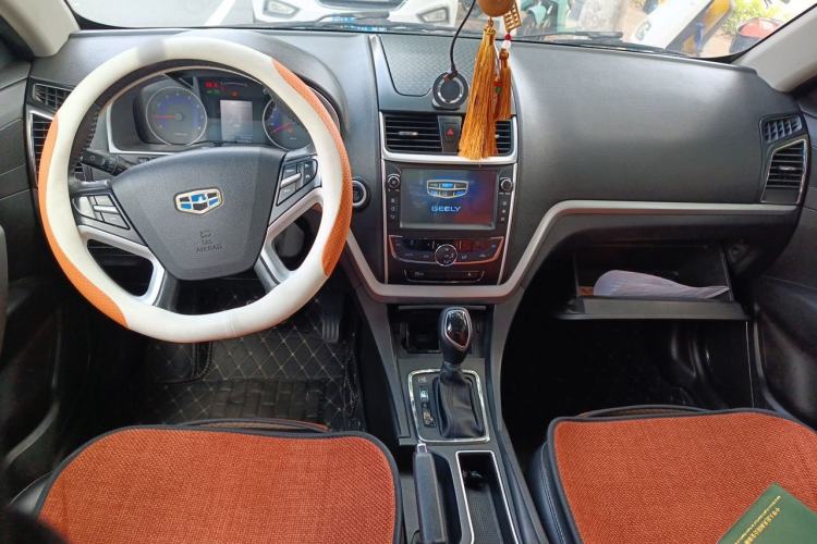 Used Geely Auto Emgrand 2016 Sedan 1.5L CVT Upward Version Center Console