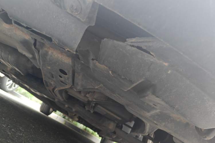 Used Geely Auto Emgrand 2016 Sedan 1.5L CVT Upward Version Chassis Front