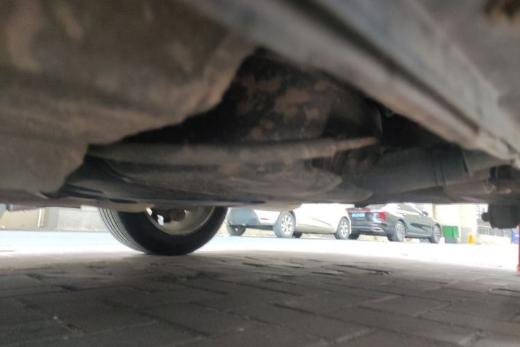 Used Geely Auto Emgrand 2016 Sedan 1.5L Manual Upward Edition Chassis Rear Left