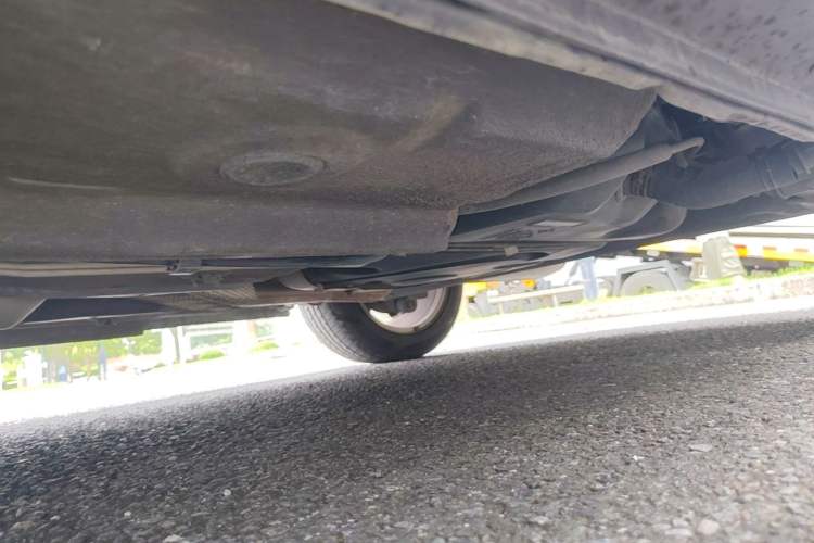 Used Geely Auto Emgrand 2016 Sedan 1.5L Manual Upward Edition Chassis Rear Left