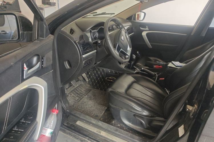 Used Geely Auto Emgrand 2016 Sedan 1.5L Manual Upward Edition Driver Seat
