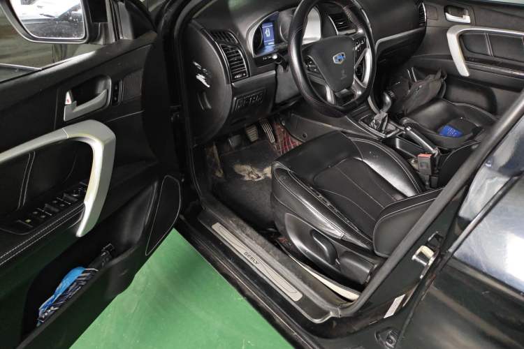 Used Geely Auto Emgrand 2016 Sedan 1.5L Manual Upward Edition Driver Seat