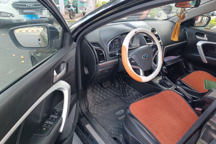 Used Geely Auto Emgrand 2016 Sedan 1.5L CVT Upward Version Driver Seat
