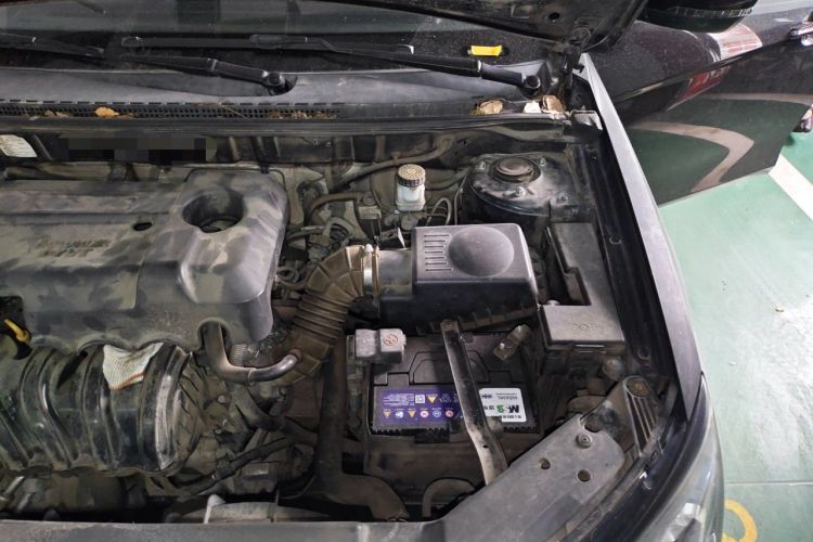 Used Geely Auto Emgrand 2016 Sedan 1.5L Manual Upward Edition Engine Bay Left