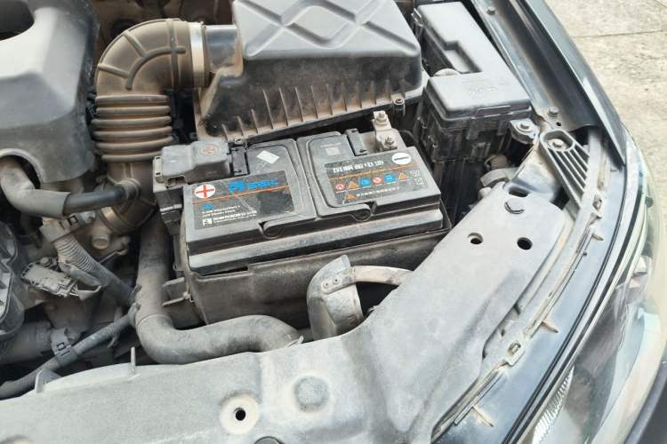 Used Geely Auto Emgrand 2016 Sedan 1.5L CVT Upward Version Engine Bay Left