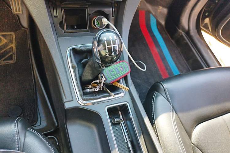 Used Geely Auto Emgrand 2016 Sedan 1.5L Manual Upward Edition Gear Lever