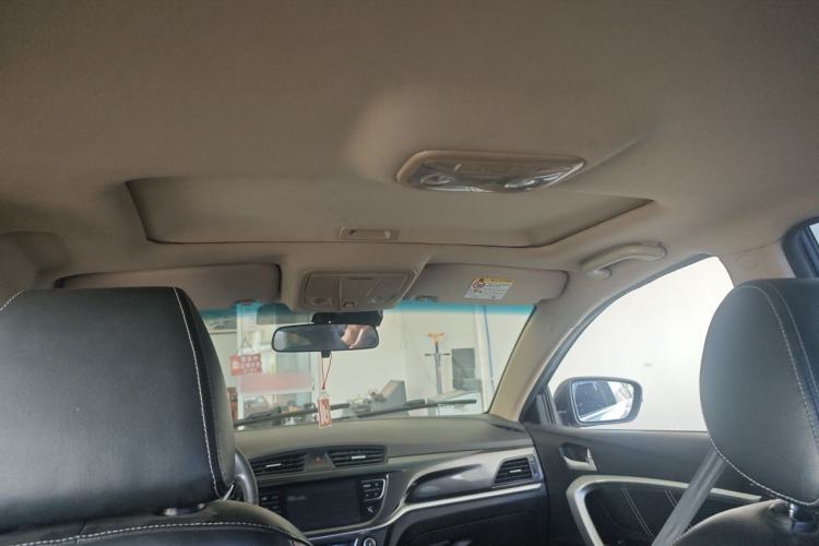 Used Geely Auto Emgrand 2016 Sedan 1.5L Manual Upward Edition Headliner