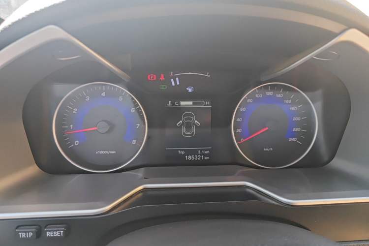 Used Geely Auto Emgrand 2016 Sedan 1.5L Manual Upward Edition Instrument Cluster