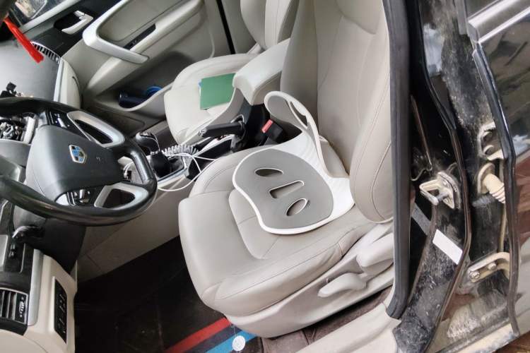 Used Geely Auto Emgrand 2016 Sedan 1.5L Manual Luxury Model Left Front Seat