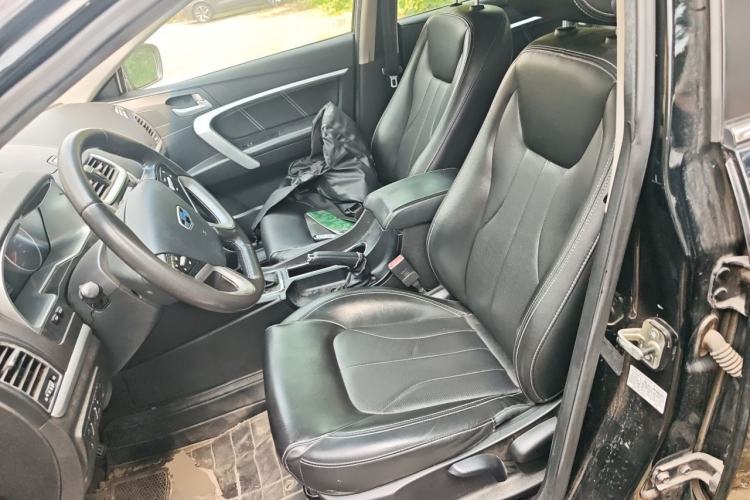 Used Geely Auto Emgrand 2016 Sedan 1.5L CVT Upward Version Left Front Seat