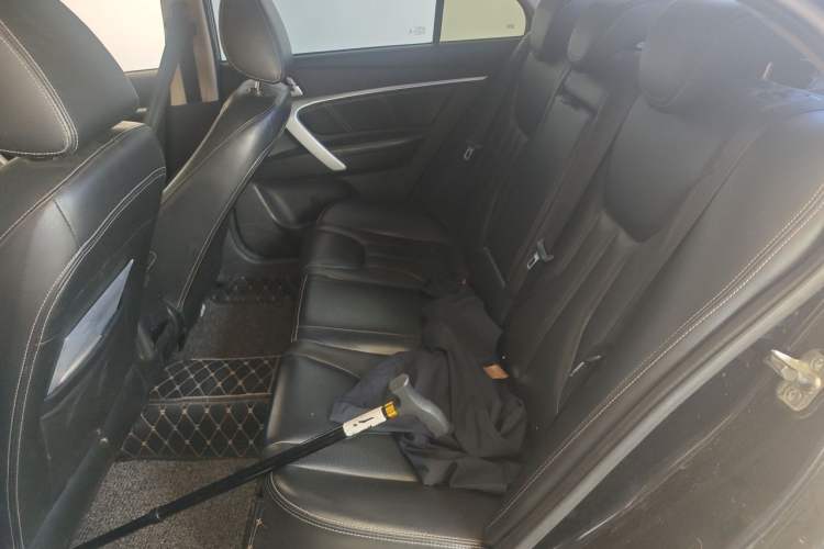 Used Geely Auto Emgrand 2016 Sedan 1.5L Manual Upward Edition Left Rear Seat