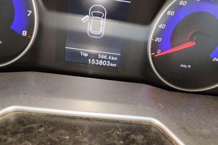Used Geely Auto Emgrand 2016 Sedan 1.5L Manual Luxury Model Odometer Close Up