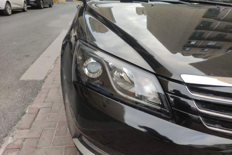 Used Geely Auto Emgrand 2016 Sedan 1.5L Manual Upward Edition Right Front Headlight