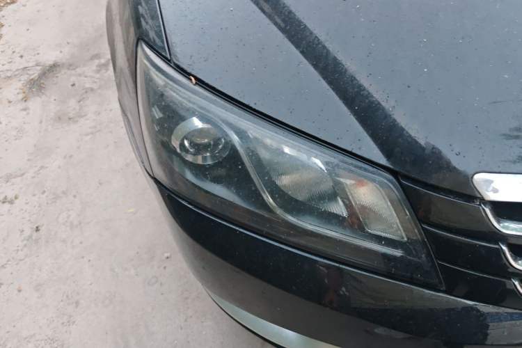 Used Geely Auto Emgrand 2016 Sedan 1.5L Manual Luxury Model Right Front Headlight