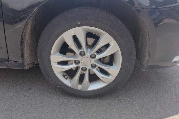 Used Geely Auto Emgrand 2016 Sedan 1.5L Manual Upward Edition Right Front Wheel Hub
