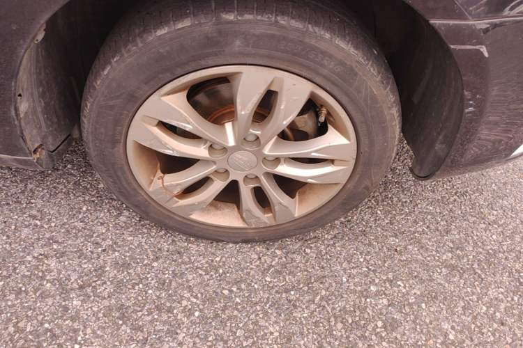 Used Geely Auto Emgrand 2016 Sedan 1.5L Manual Upward Edition Right Front Wheel Hub
