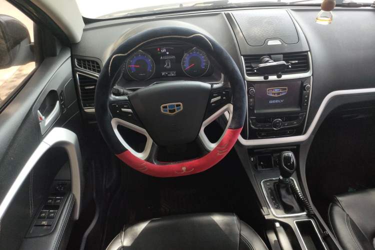 Used Geely Auto Emgrand 2016 Sedan 1.5L CVT Upward Version Steering Wheel