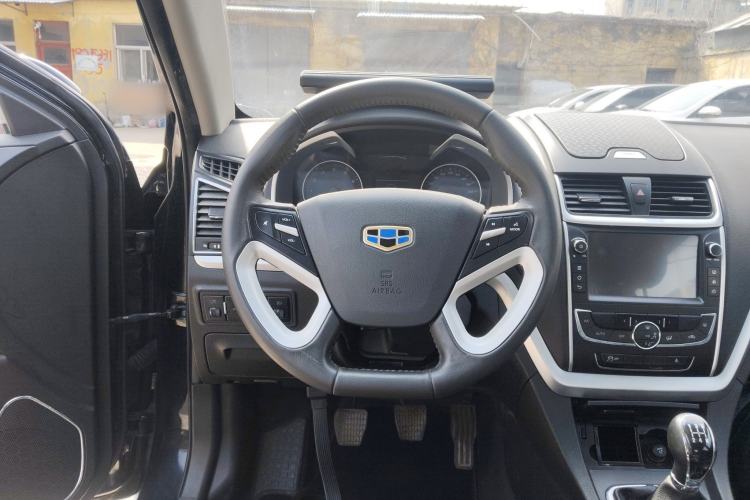 Used Geely Auto Emgrand 2016 Sedan 1.5L Manual Upward Edition Steering Wheel