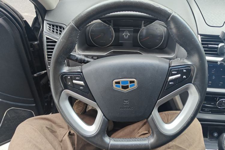 Used Geely Auto Emgrand 2016 Sedan 1.5L CVT Upward Version Steering Wheel