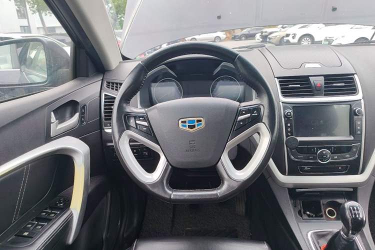 Used Geely Auto Emgrand 2016 Sedan 1.5L Manual Upward Edition Steering Wheel
