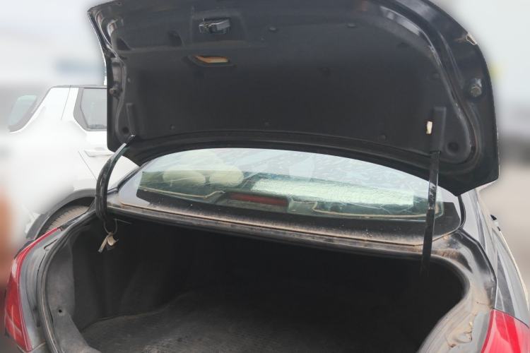 Used Geely Auto Emgrand 2016 Sedan 1.5L Manual Upward Edition Trunk
