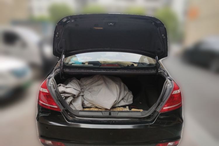 Used Geely Auto Emgrand 2016 Sedan 1.5L Manual Upward Edition Trunk