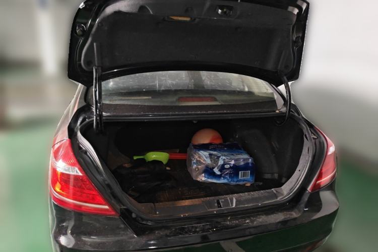 Used Geely Auto Emgrand 2016 Sedan 1.5L Manual Upward Edition Trunk