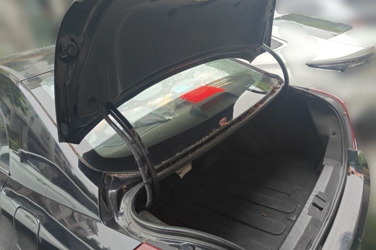Used Geely Auto Emgrand 2016 Sedan 1.5L CVT Upward Version Trunk