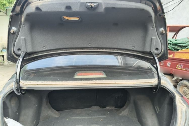 Used Geely Auto Emgrand 2016 Sedan 1.5L CVT Upward Version Trunk