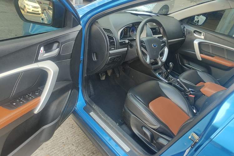 Used Geely Auto Emgrand 2016 Hatchback RS 1.5L Manual - Upward Edition Driver Seat