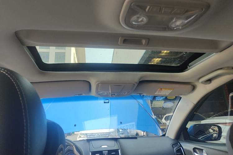 Used Geely Auto Emgrand 2016 Hatchback RS 1.5L Manual - Upward Edition Headliner