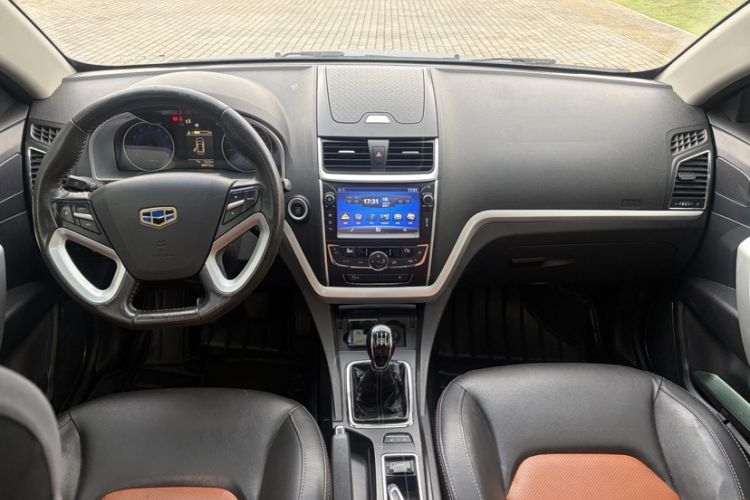 Used Geely Auto Emgrand 2016 Hatchback RS 1.5L Manual - Upward Edition Interior 4
