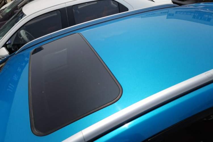 Used Geely Auto Emgrand 2016 Hatchback RS 1.5L Manual - Upward Edition Roof