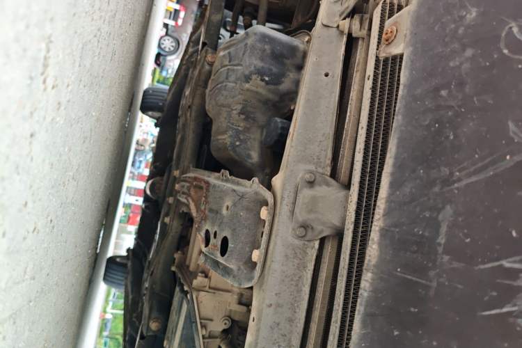 Used Geely Auto Emgrand 2016 Sedan 1.5L CVT Upward Version Chassis Front