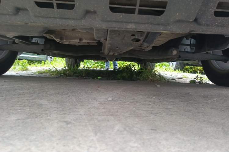 Used Geely Auto Emgrand 2016 Sedan 1.3T Manual Upward Edition Chassis Front