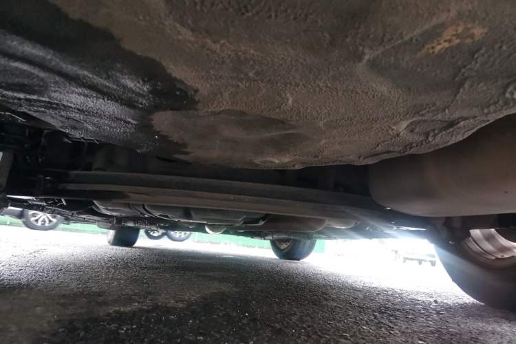 Used Geely Auto Emgrand 2016 Sedan 1.5L CVT Luxury Model Chassis Rear