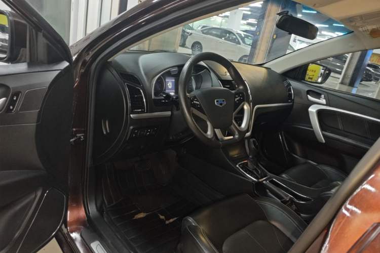 Used Geely Auto Emgrand 2016 Sedan 1.5L CVT Upward Version Driver Seat