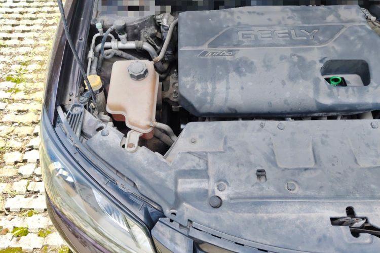 Used Geely Auto Emgrand 2016 Sedan 1.3T CVT Upward Edition Engine Bay Right