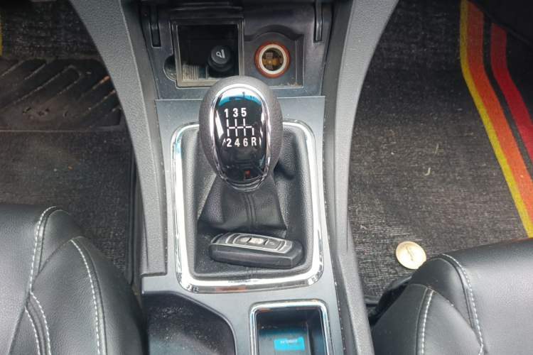 Used Geely Auto Emgrand 2016 Sedan 1.3T Manual Upward Edition Gear Lever