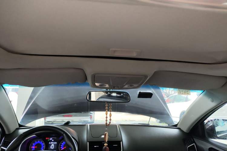 Used Geely Auto Emgrand 2016 Sedan 1.5L Manual Upward Edition Headliner