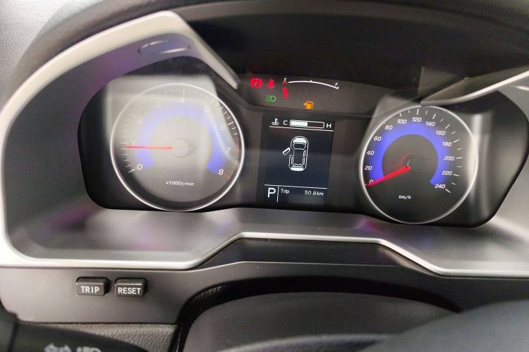 Used Geely Auto Emgrand 2016 Sedan 1.5L CVT Upward Version Instrument Cluster
