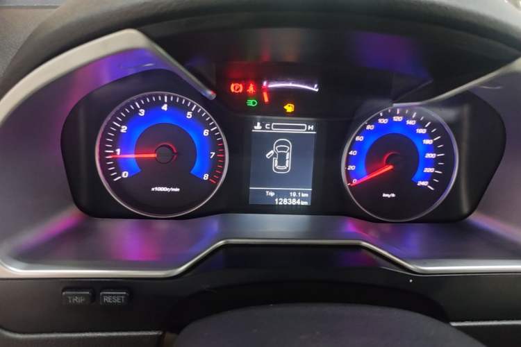 Used Geely Auto Emgrand 2016 Sedan 1.5L Manual Luxury Model Instrument Cluster