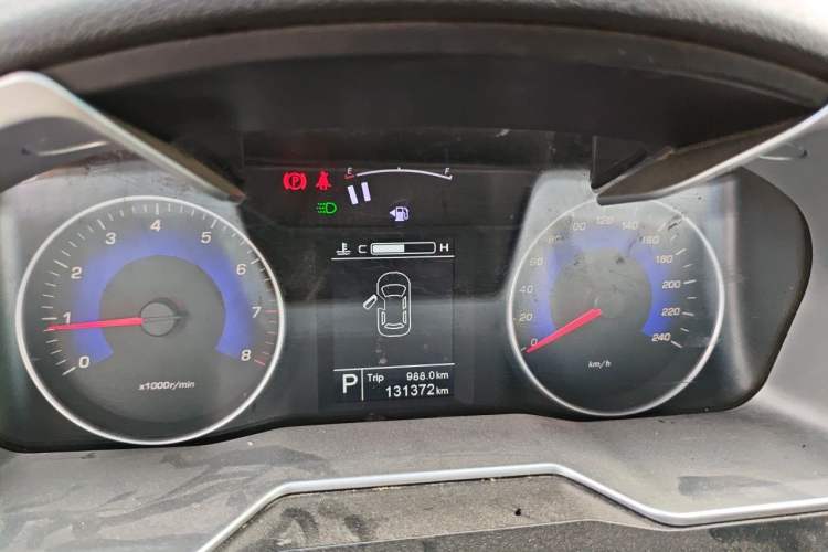 Used Geely Auto Emgrand 2016 Sedan 1.5L CVT Upward Version Instrument Cluster