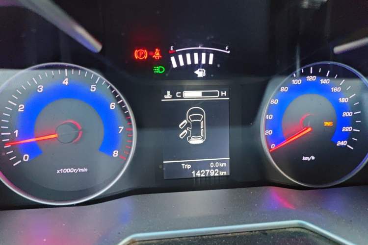 Used Geely Auto Emgrand 2016 Sedan 1.5L Manual Upward Edition Instrument Cluster
