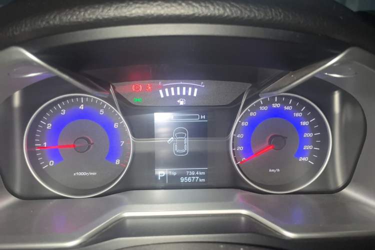 Used Geely Auto Emgrand 2016 Sedan 1.5L CVT Upward Version Instrument Cluster